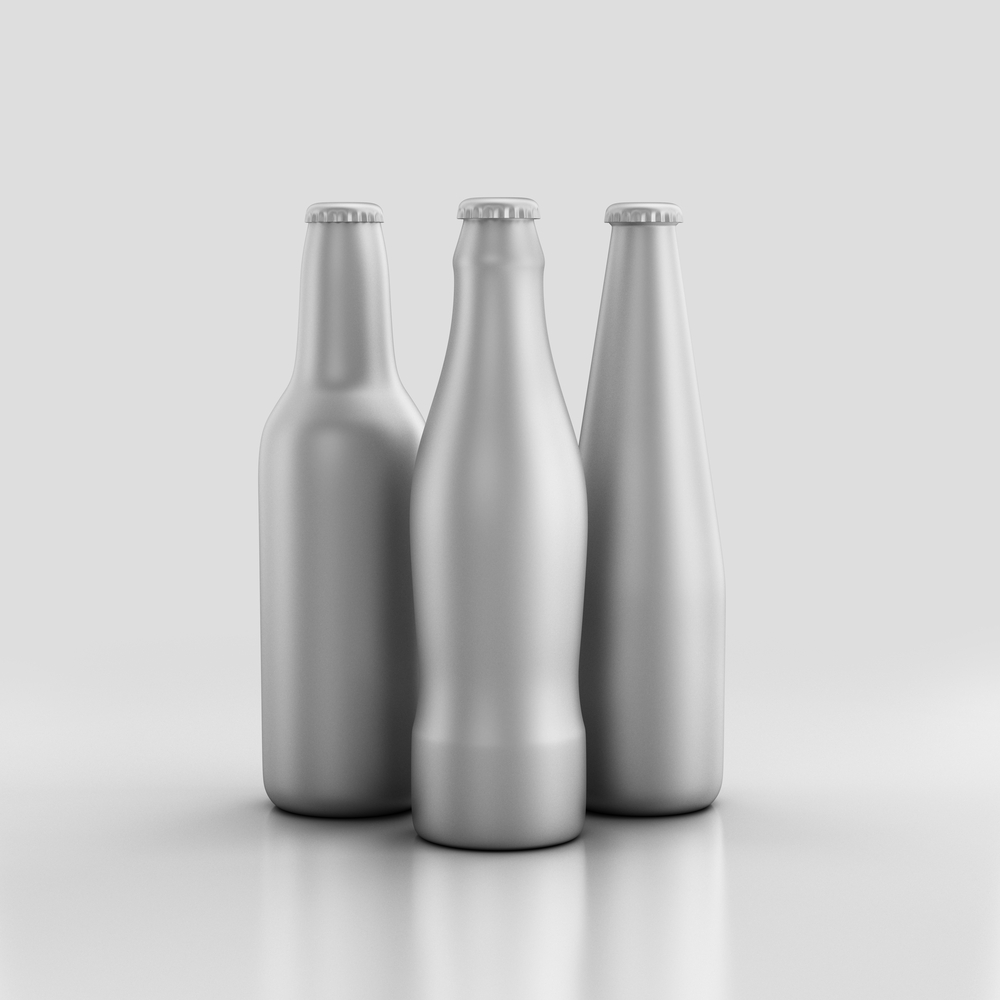 Aluminum bottles / APStudio 2015, Shutterstock