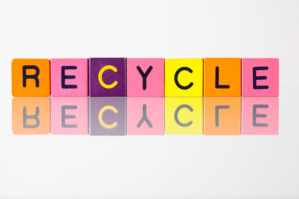 recycle / Capture Light, Shutterstock