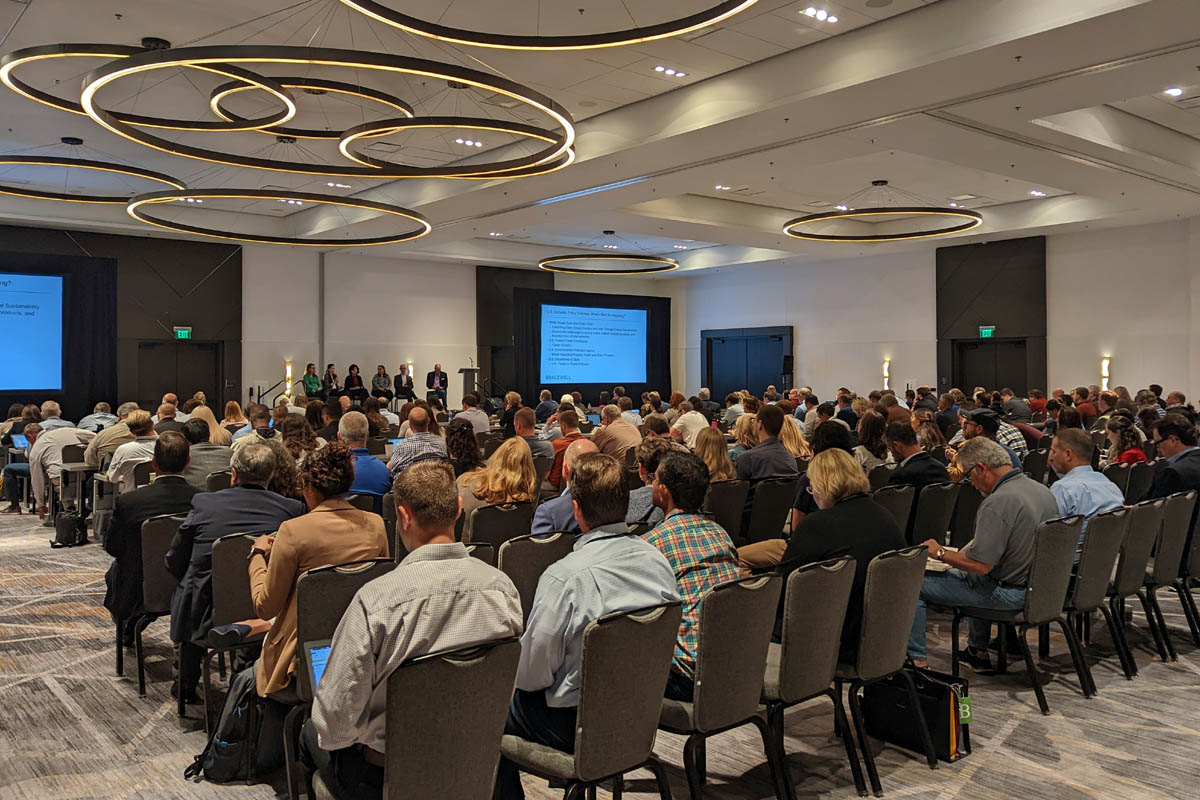 APR meeting dives into PR, policy and more