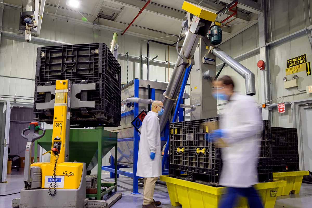 Feds eye industry partners for sorting tech