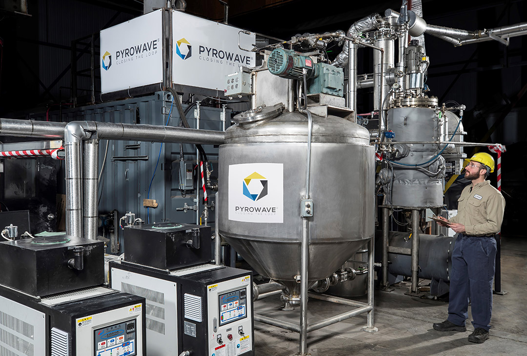 Startup puts mixed-plastic bales in R&D sights