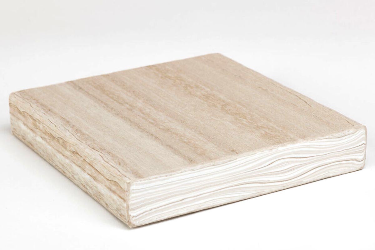 Tangent unveils new recycled HDPE lumber finish
