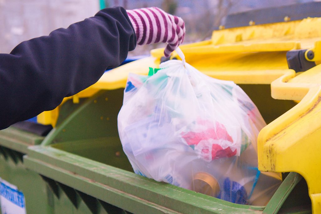 Report explores keys to boosting plastics recovery
