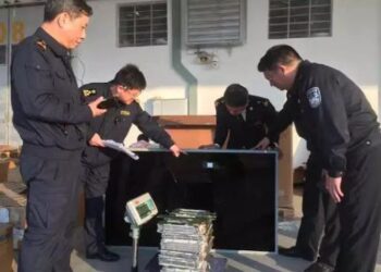 Chinese port seizes first illegal e-scrap load of 2018