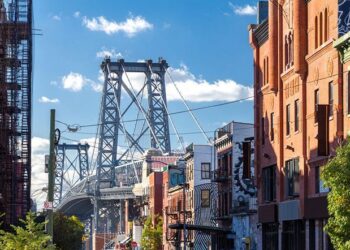 More NYC residents get curbside e-scrap service