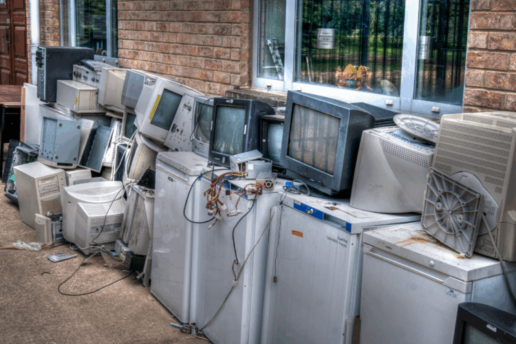 EPA model adjusts for dwindling CRTs
