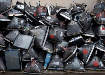 Processor fined for CRT-driven lead, cadmium exposure