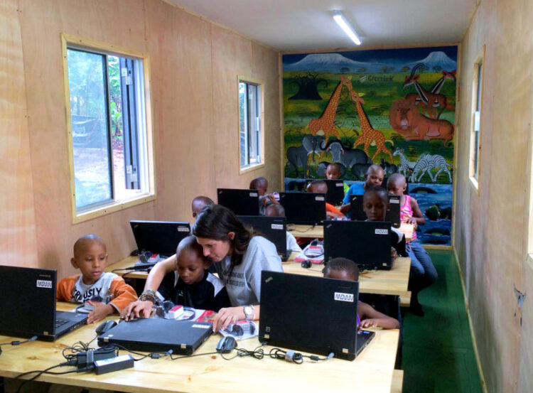 DigiTruck brings refurbished electronics to Tanzania