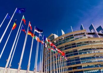 EU body takes aim at planned obsolescence in devices