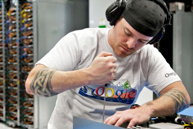 Google used 30% recycled content in 2022 products