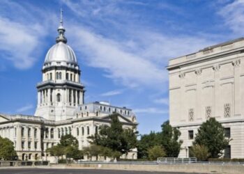 Illinois lawmakers pave way for e-scrap program reform