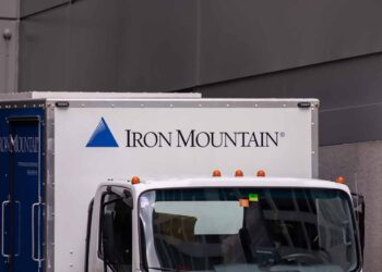 Iron Mountain sees higher sales from ITAD business