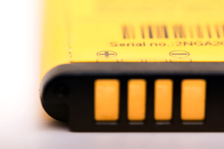 E-scrap firm fined for battery fires