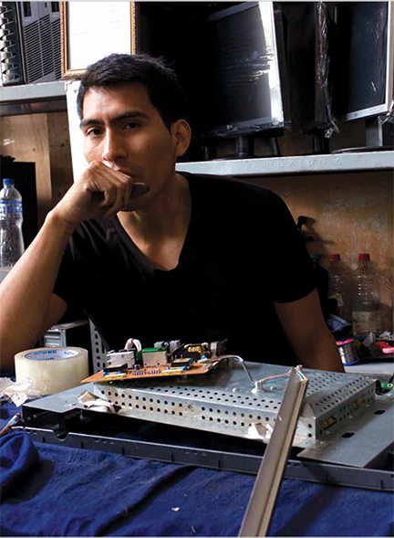 Electronics reuse and recycling in Peru, a photographic journey