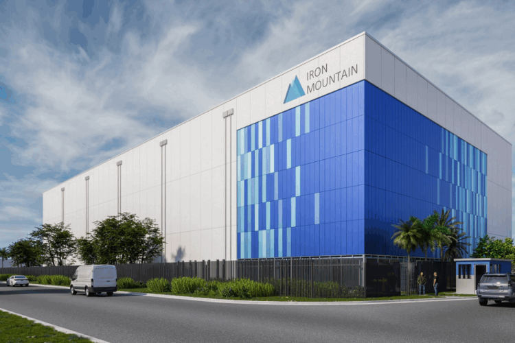 Iron Mountain sees ITAD surge, raises forecast on record Q2