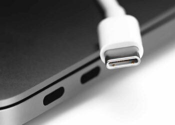 USB type C cable with notebook ports.