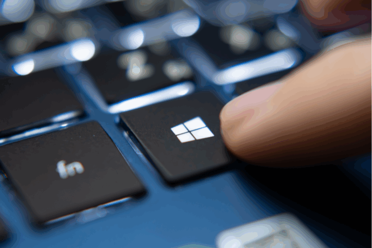 Following petition, Microsoft extends Windows 10 support