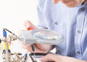 Is there a market for electronics repair on-the-go?