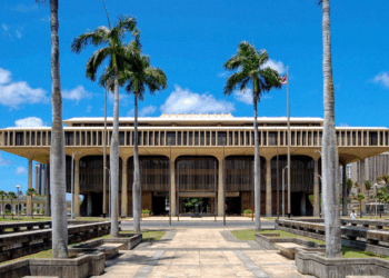 Hawai’i expands e-scrap program