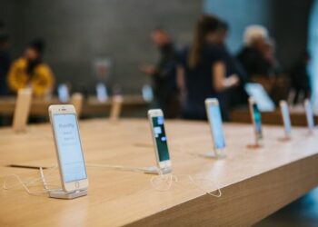 Scoring the iPhone 8 on its sustainability