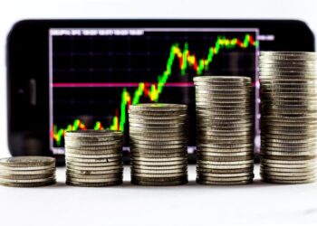 Profits posted by owner of electronics trade-in companies